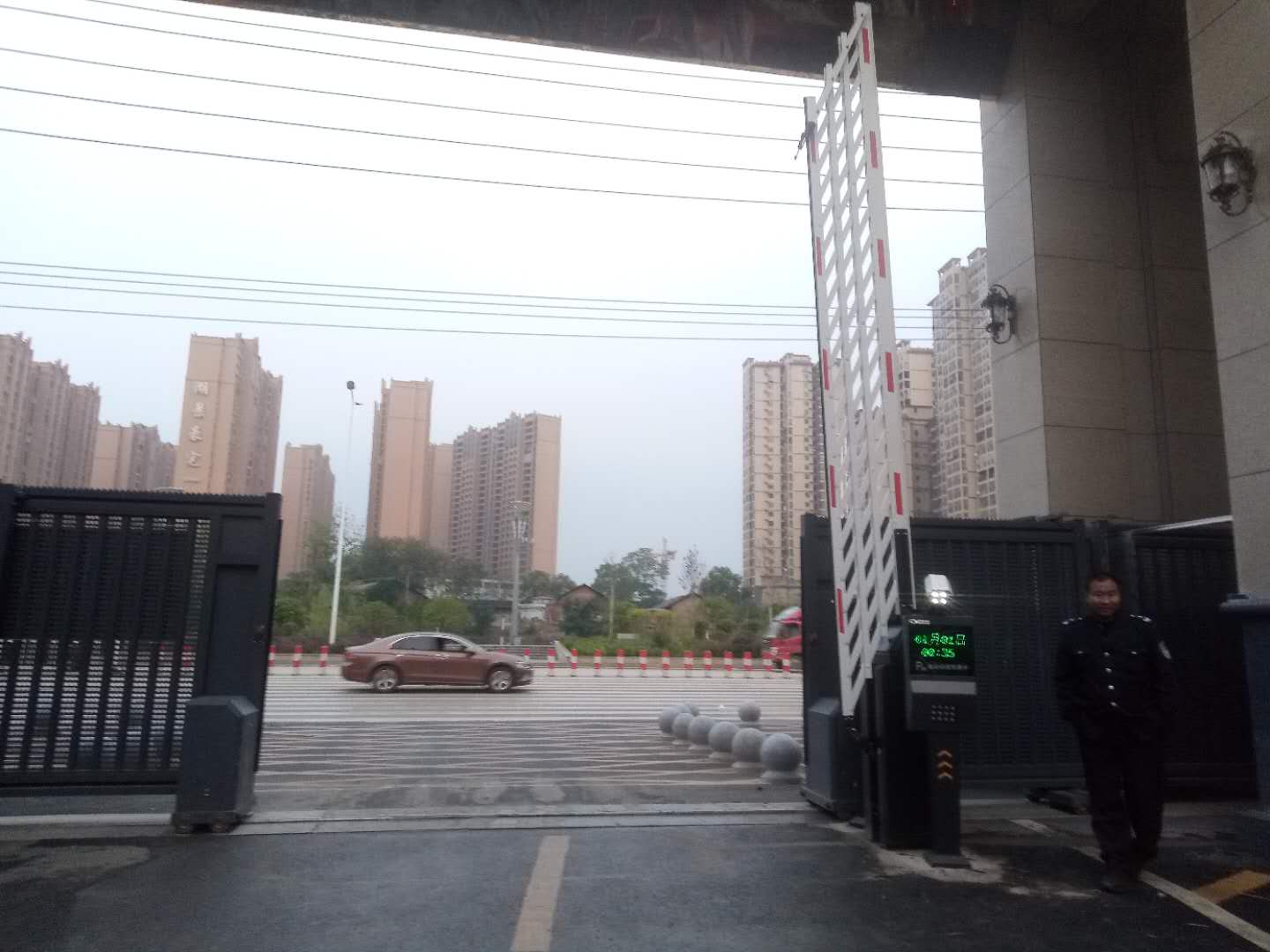 長沙雷隆智能科技有限公司,車牌識別系統,停車收費系統,車牌識別一體機,智能通道閘,湖南車牌識別道閘系統,人行通道閘,智能道閘